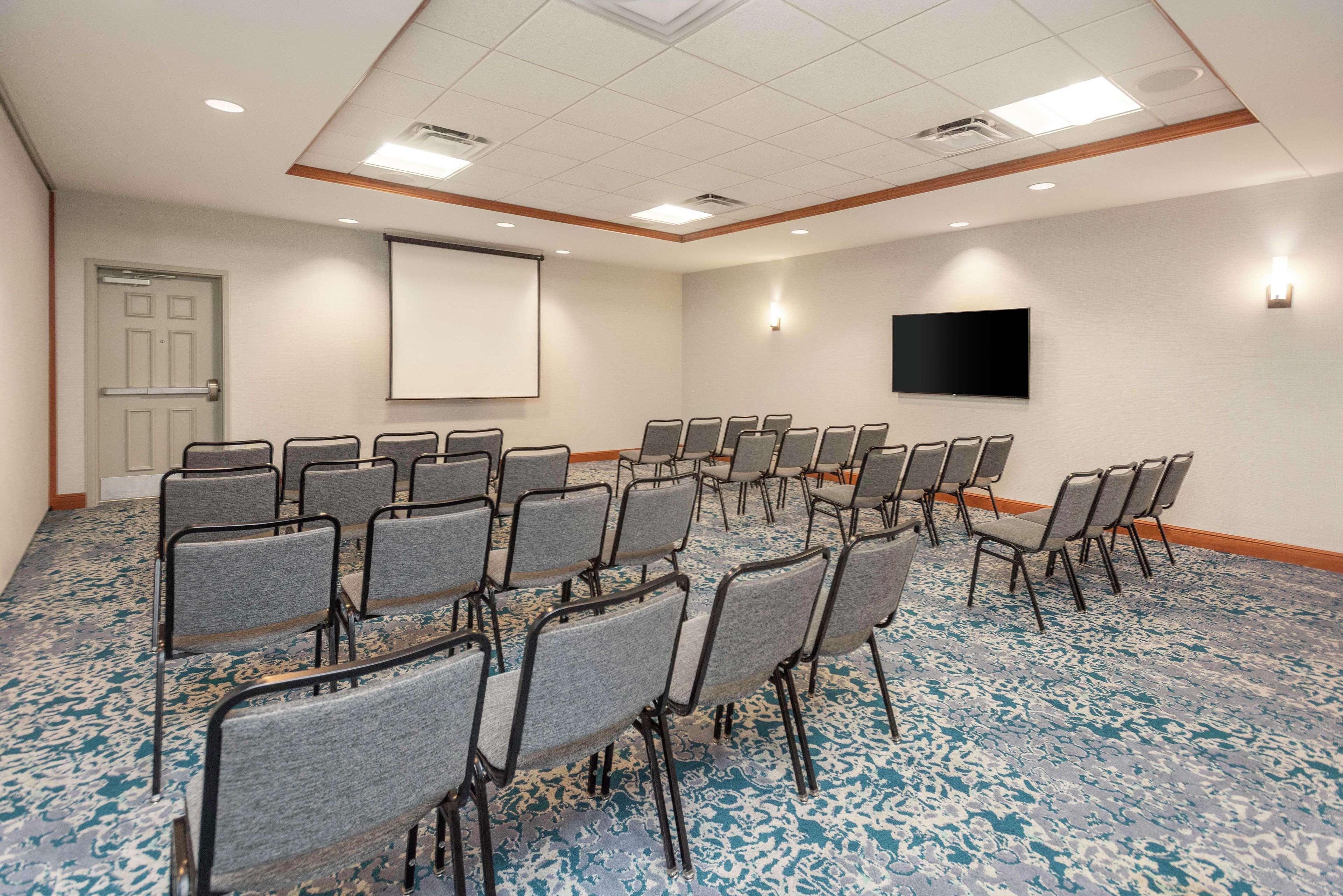 Hilton Garden Inn Schaumburg Eksteriør bilde