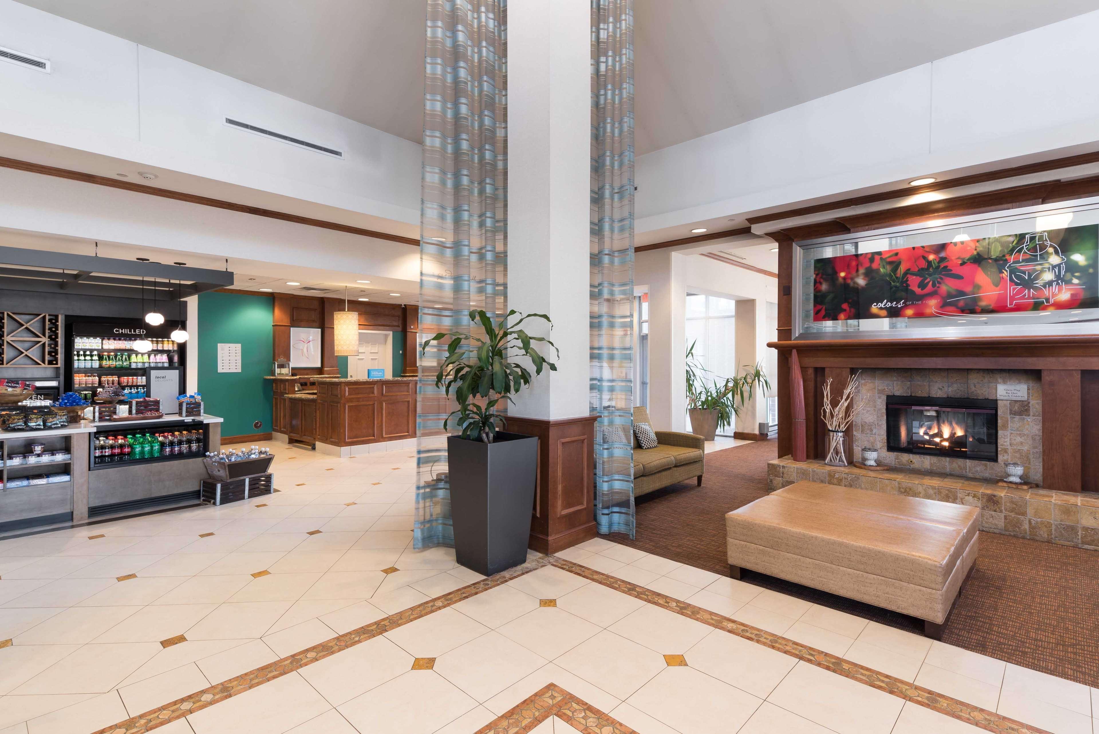 Hilton Garden Inn Schaumburg Eksteriør bilde