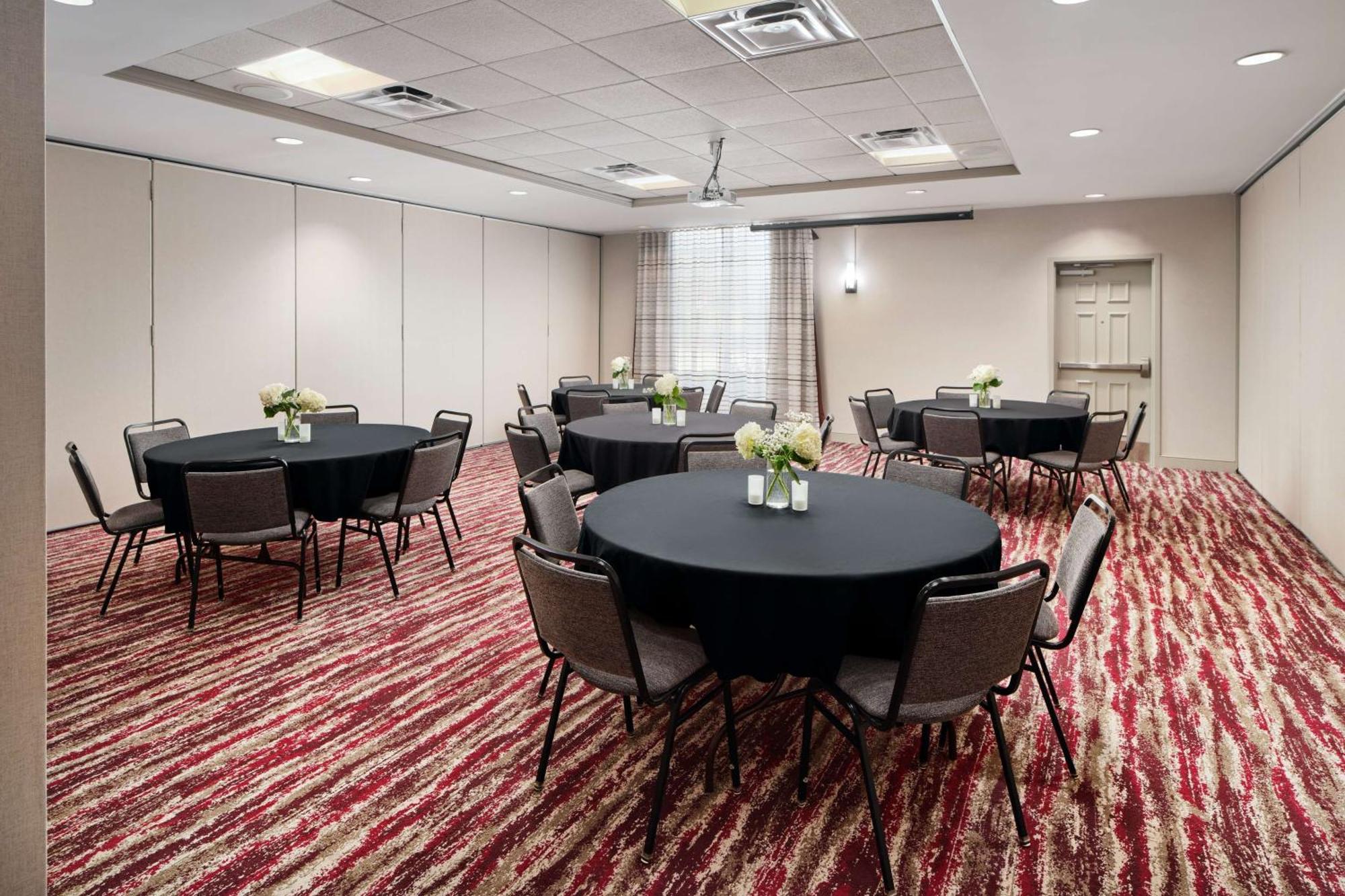 Hilton Garden Inn Schaumburg Eksteriør bilde