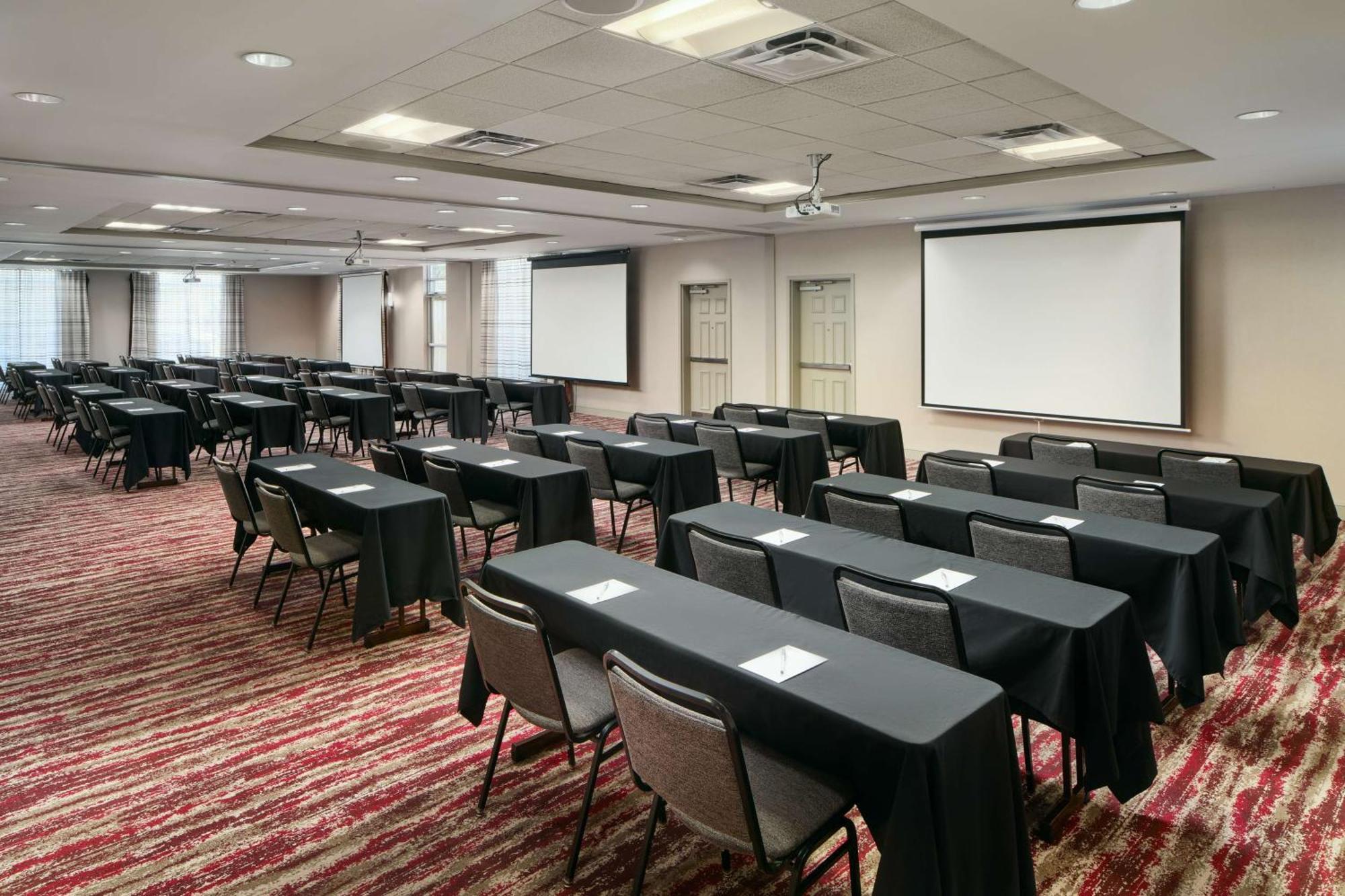 Hilton Garden Inn Schaumburg Eksteriør bilde