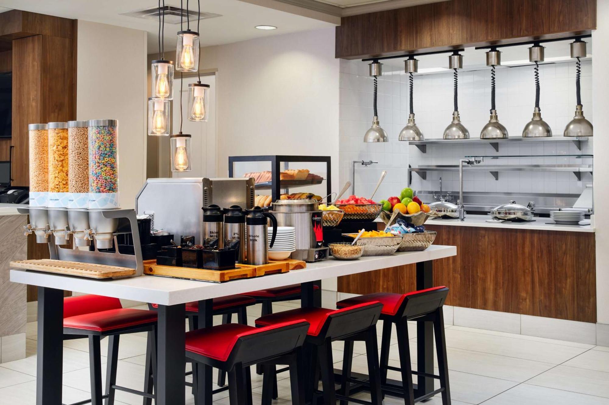 Hilton Garden Inn Schaumburg Eksteriør bilde