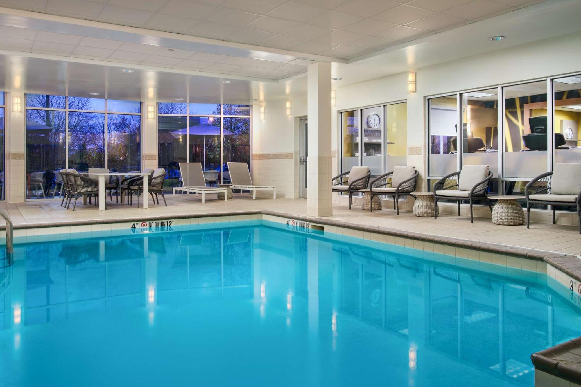 Hilton Garden Inn Schaumburg Eksteriør bilde
